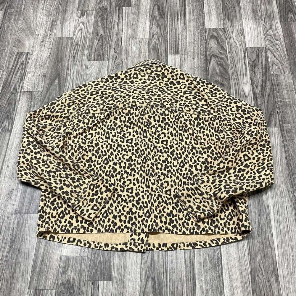 American Eagle Button Up Front Tan Leopard Print … - image 5